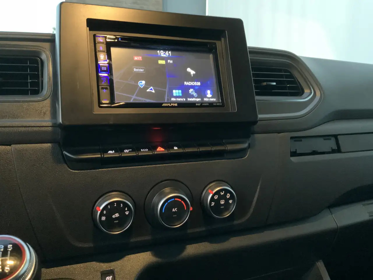 تأجير Renault Master T35 2.3 dCi 145 L3 Meubelbak&Klep Zijdeur Airco Cr Renault Master T35 2.3 dCi 145 L3 Meubelbak&Klep Zijdeur Airco Cr: صور 7