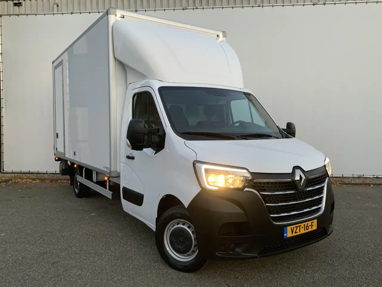 تأجير Renault Master T35 2.3 dCi 145 L3 Meubelbak&Klep Zijdeur Airco Cr Renault Master T35 2.3 dCi 145 L3 Meubelbak&Klep Zijdeur Airco Cr: صور 16