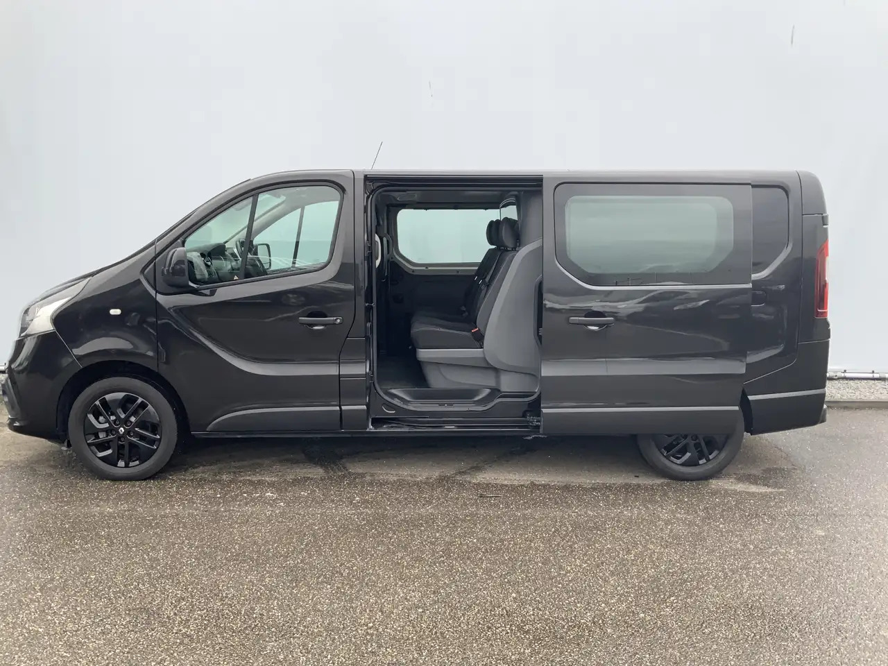 Renault Trafic 1.6 dCi T29 L2H1 Dub Cab 5 Zits Airco Cruise Navi - الشاحنات الصغيرة كابينة مزدوجة: صور 5 Renault Trafic 1.6 dCi T29 L2H1 Dub Cab 5 Zits Airco Cruise Navi - الشاحنات الصغيرة كابينة مزدوجة: صور 5