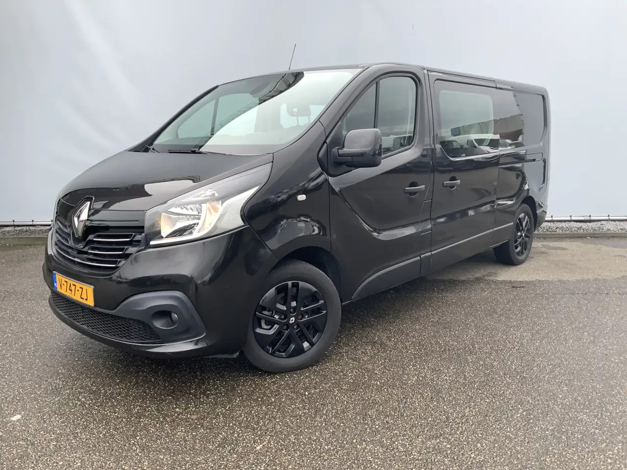 Renault Trafic 1.6 dCi T29 L2H1 Dub Cab 5 Zits Airco Cruise Navi - الشاحنات الصغيرة كابينة مزدوجة: صور 1 Renault Trafic 1.6 dCi T29 L2H1 Dub Cab 5 Zits Airco Cruise Navi - الشاحنات الصغيرة كابينة مزدوجة: صور 1