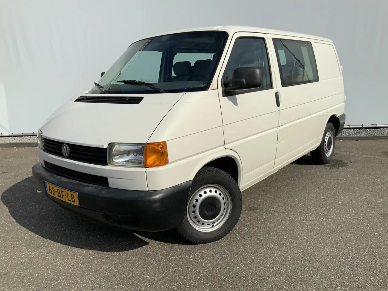 Volkswagen 1.9 TD 292 T800 Dubbel Cab 6 Zits Euro 3 - الشاحنات الصغيرة كابينة مزدوجة: صور 1 Volkswagen 1.9 TD 292 T800 Dubbel Cab 6 Zits Euro 3 - الشاحنات الصغيرة كابينة مزدوجة: صور 1