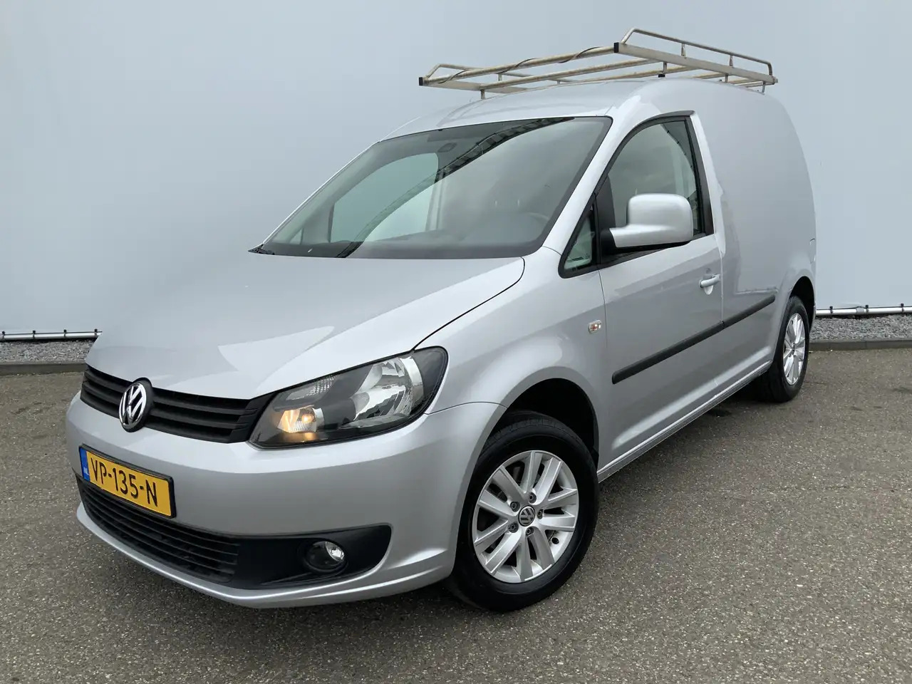 Volkswagen Caddy 1.6 TDI Airco Imperiaal Trekhaak 1400 kg navi Crui - فان المدمجة: صور 1 Volkswagen Caddy 1.6 TDI Airco Imperiaal Trekhaak 1400 kg navi Crui - فان المدمجة: صور 1