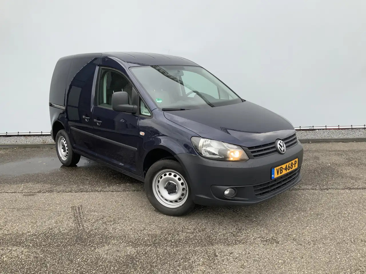 Volkswagen Caddy 1.6 TDI Airco Trekhaak 1400 kg Euro 5 - فان المدمجة: صور 5 Volkswagen Caddy 1.6 TDI Airco Trekhaak 1400 kg Euro 5 - فان المدمجة: صور 5