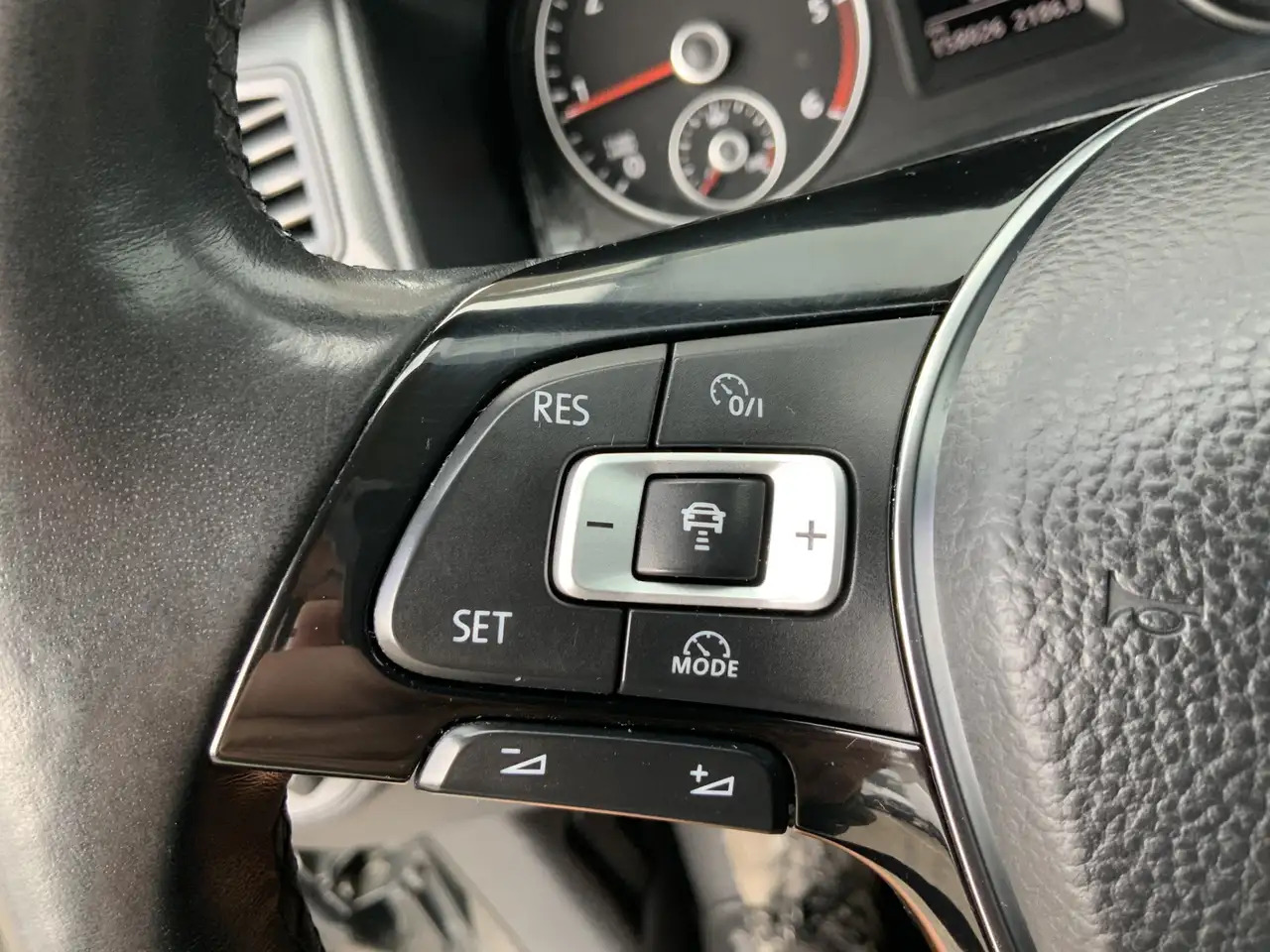 تأجير Volkswagen Caddy 2.0 TDI L2H1 AUTOMAAT BMT Maxi Exclusive Edition A Volkswagen Caddy 2.0 TDI L2H1 AUTOMAAT BMT Maxi Exclusive Edition A: صور 10