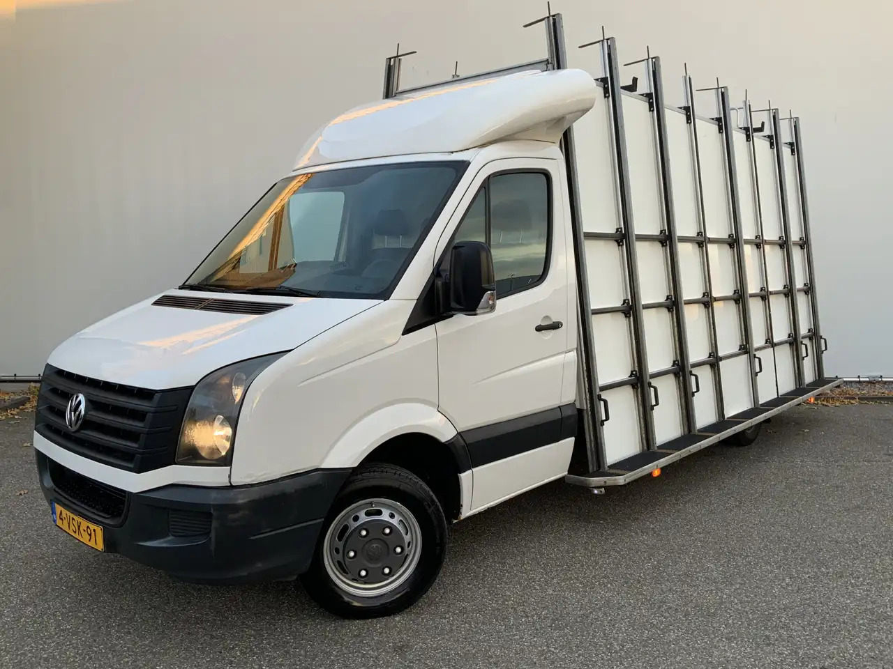 Volkswagen Crafter 35 2.0 TDI L3H1 Glasresteel Airco Cruise 3 Zits UI - الشاحنات الصغيرة صندوق مغلق, سيارة بلدية: صور 1 Volkswagen Crafter 35 2.0 TDI L3H1 Glasresteel Airco Cruise 3 Zits UI - الشاحنات الصغيرة صندوق مغلق, سيارة بلدية: صور 1