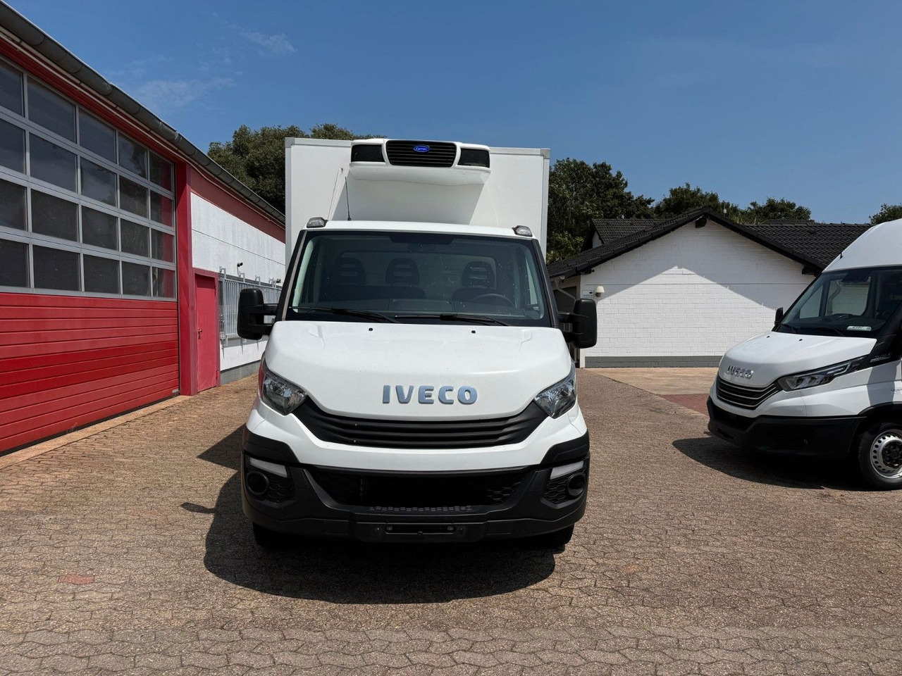 Iveco Daily 35C16 Tiefkühlkoffer Carrier Pulsor350 LWB - الشاحنات الصغيرة المبردة: صور 2 Iveco Daily 35C16 Tiefkühlkoffer Carrier Pulsor350 LWB - الشاحنات الصغيرة المبردة: صور 2