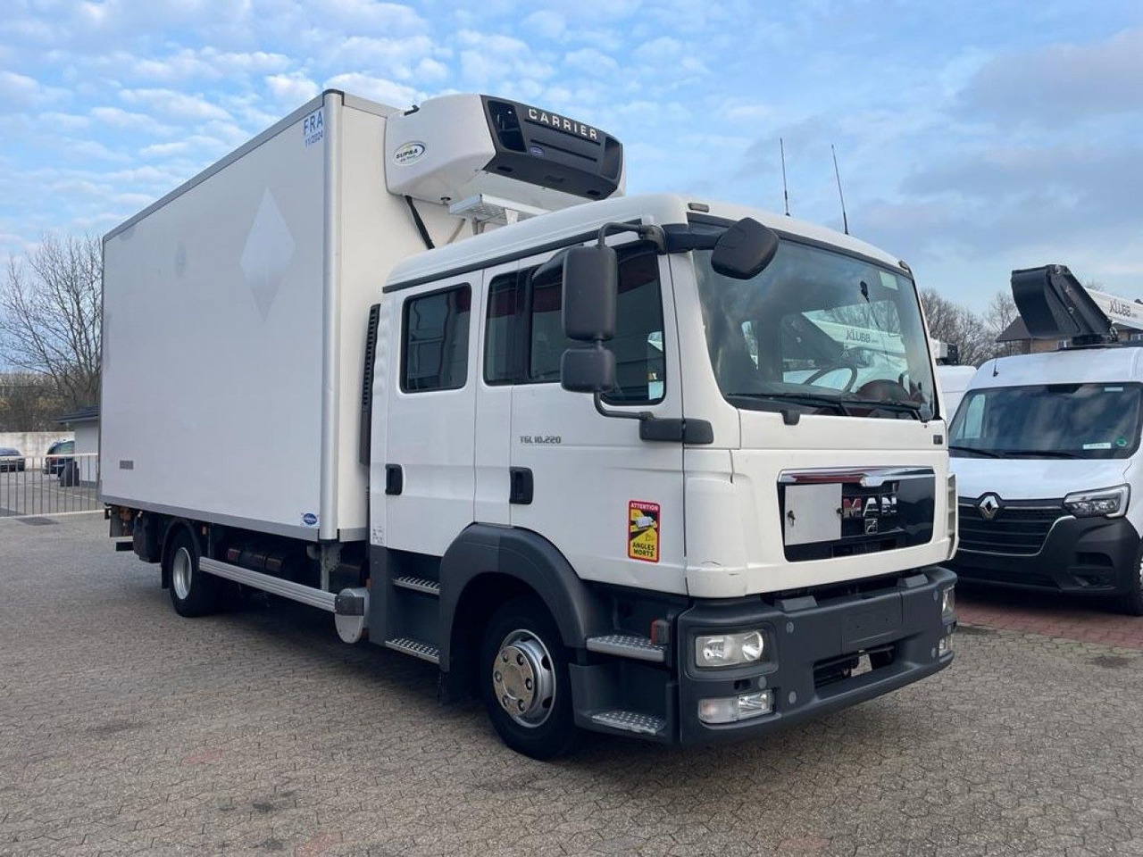 MAN TGL 10.220 Doka Möbelkoffer Umzug Fahrzeug - بصندوق مغلق شاحنة: صور 3 MAN TGL 10.220 Doka Möbelkoffer Umzug Fahrzeug - بصندوق مغلق شاحنة: صور 3