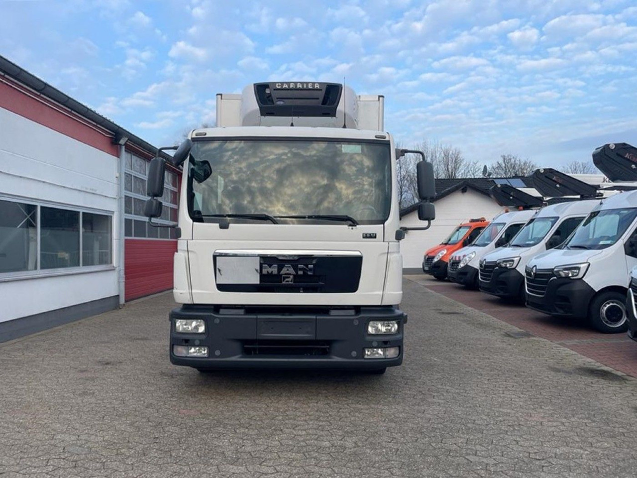 MAN TGL 10.220 Doka Tiefkühlkoffer LBW 1.5t - مبردة شاحنة: صور 2 MAN TGL 10.220 Doka Tiefkühlkoffer LBW 1.5t - مبردة شاحنة: صور 2