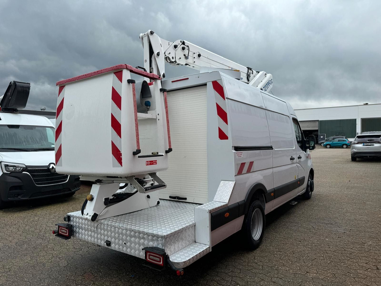 Renault Master L3H2 Steiger France Elévateur 172 TPFcc - مصاعد الازدهار محمولة على شاحنة: صور 4 Renault Master L3H2 Steiger France Elévateur 172 TPFcc - مصاعد الازدهار محمولة على شاحنة: صور 4