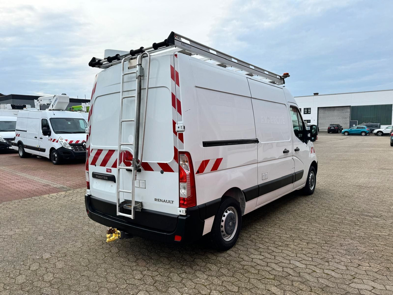 Renault Master Werkstattwagen Kastenwagen EURO 6 - فان: صور 4 Renault Master Werkstattwagen Kastenwagen EURO 6 - فان: صور 4
