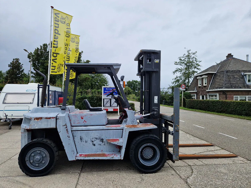 Caterpillar DP60 met geïntegreerde sideshift - رافعة شوكية ديزل: صور 2 Caterpillar DP60 met geïntegreerde sideshift - رافعة شوكية ديزل: صور 2