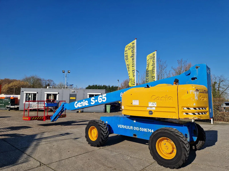 Genie S65 4X4 - رافعات سلة تلسكوبية: صور 3 Genie S65 4X4 - رافعات سلة تلسكوبية: صور 3