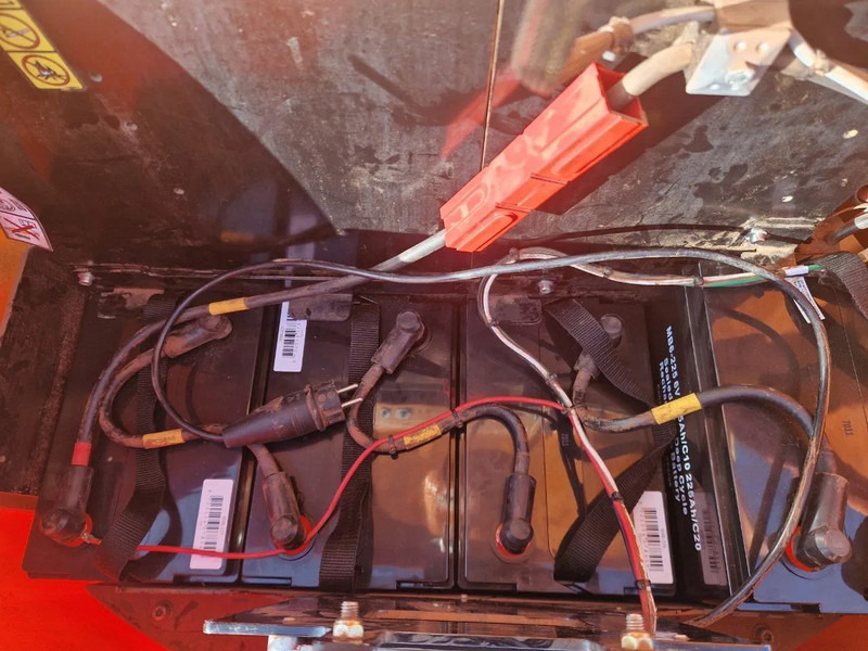 منصات هيدروليكية متنقلة JLG Toucan 8E B verticale masthoogwerker elektrisch: صور 9