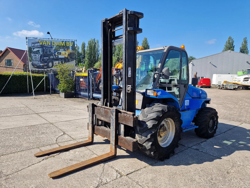 Manitou M50-4 ruwterrein 4WD sideshift - شاحنات الطرق الوعرة: صور 1 Manitou M50-4 ruwterrein 4WD sideshift - شاحنات الطرق الوعرة: صور 1