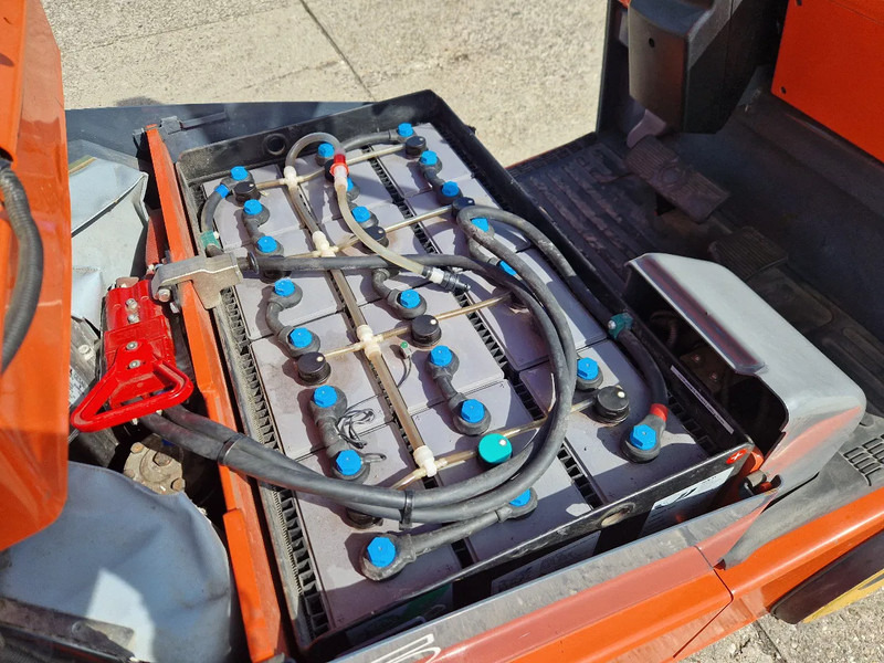 Toyota 1500 kg. elektrisch hefhoogte 5.00m. - رافعة شوكية كهربائية: صور 5 Toyota 1500 kg. elektrisch hefhoogte 5.00m. - رافعة شوكية كهربائية: صور 5