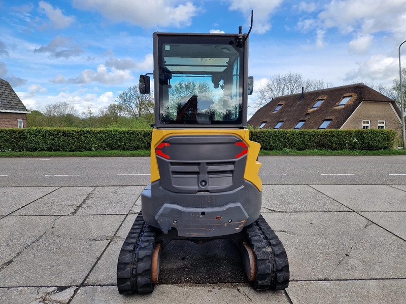 Volvo ECR25D met 2562 uur - حفارة مصغرة: صور 5 Volvo ECR25D met 2562 uur - حفارة مصغرة: صور 5