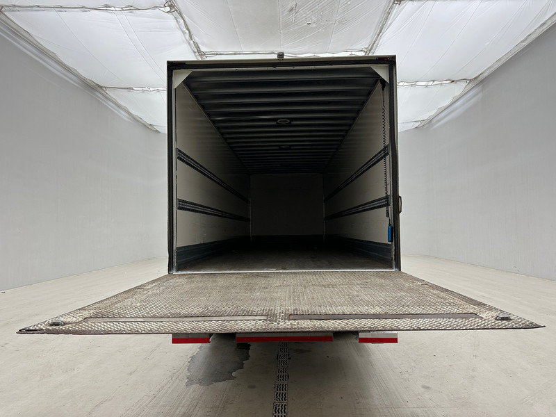 DAF CF 330 - 6x2 - بصندوق مغلق شاحنة: صور 5 DAF CF 330 - 6x2 - بصندوق مغلق شاحنة: صور 5