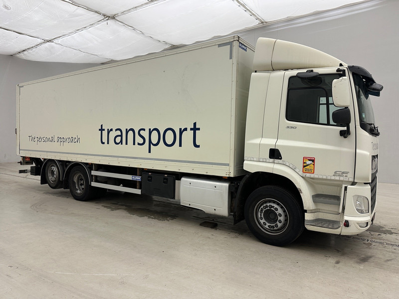 DAF CF 330 - 6x2 - بصندوق مغلق شاحنة: صور 3 DAF CF 330 - 6x2 - بصندوق مغلق شاحنة: صور 3