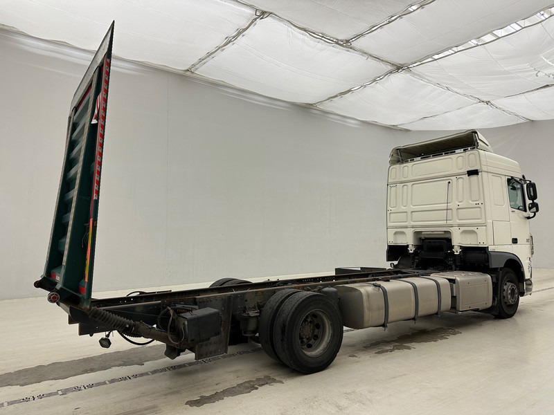 DAF XF 460 Space Cab - الشاسيه شاحنة: صور 4 DAF XF 460 Space Cab - الشاسيه شاحنة: صور 4