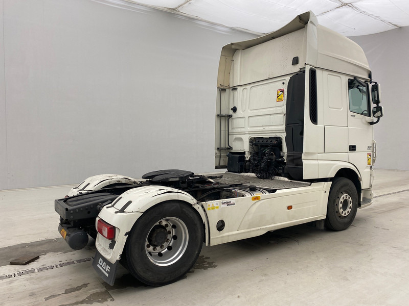 DAF XF 460 Super Space Cab - شاحنة جرار: صور 4 DAF XF 460 Super Space Cab - شاحنة جرار: صور 4