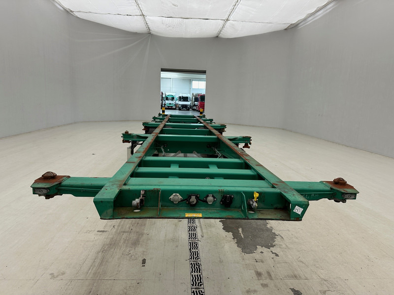 Fruehauf Skelet 2 x 20-40 ft - شاحنات الحاويات/ جسم علوي قابل للتغيير نصف مقطورة: صور 2 Fruehauf Skelet 2 x 20-40 ft - شاحنات الحاويات/ جسم علوي قابل للتغيير نصف مقطورة: صور 2