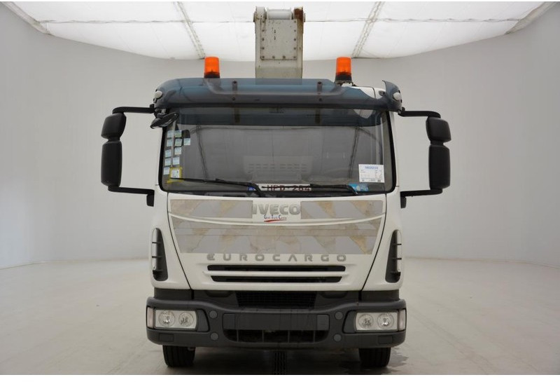 Iveco Eurocargo 120E18* - مصاعد الازدهار محمولة على شاحنة: صور 2 Iveco Eurocargo 120E18* - مصاعد الازدهار محمولة على شاحنة: صور 2