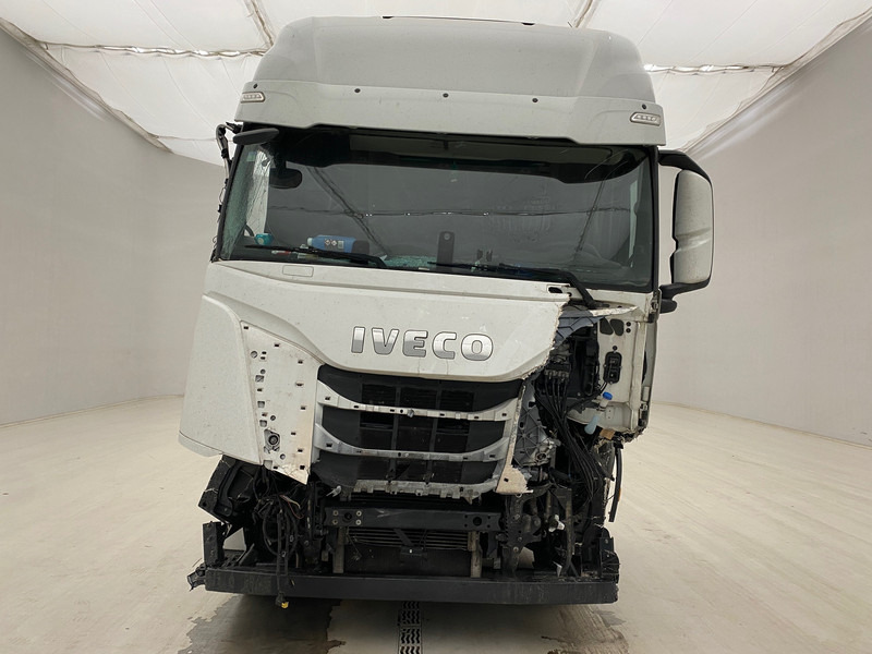 Iveco S-WAY 460* - شاحنة جرار: صور 2 Iveco S-WAY 460* - شاحنة جرار: صور 2