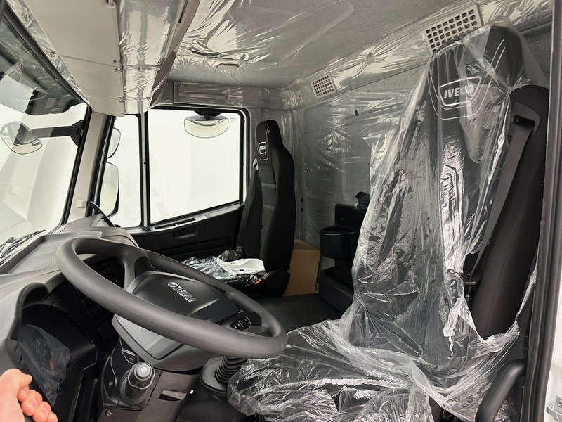الشاسيه شاحنة جديد Iveco Trakker 380 - 6x4: صور 11