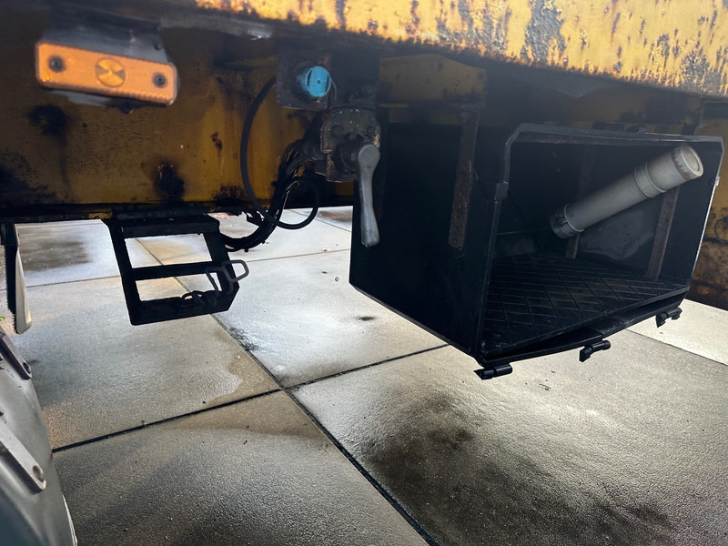 LAG Plateau - نصف مقطورة مسطحة: صور 3 LAG Plateau - نصف مقطورة مسطحة: صور 3