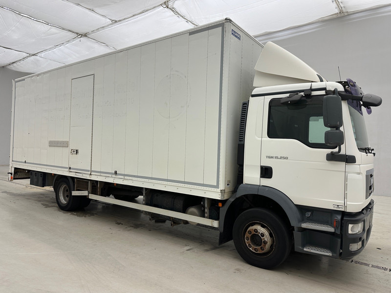 MAN TGM 15.250 - بصندوق مغلق شاحنة: صور 3 MAN TGM 15.250 - بصندوق مغلق شاحنة: صور 3