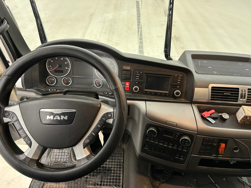 شاحنة صهريج MAN TGM 26.340 - 6x2: صور 7 شاحنة صهريج MAN TGM 26.340 - 6x2: صور 7