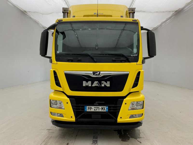 MAN TGS 18.320 - شاحنة ستارة: صور 2 MAN TGS 18.320 - شاحنة ستارة: صور 2