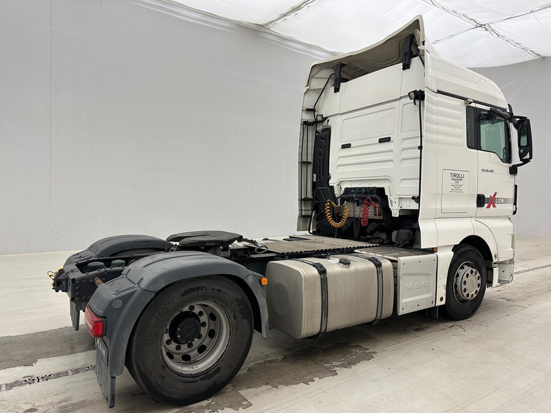 MAN TGX18.460 - engine broken - شاحنة جرار: صور 5 MAN TGX18.460 - engine broken - شاحنة جرار: صور 5