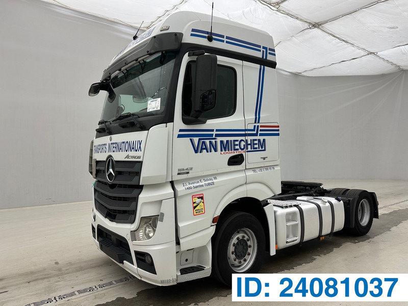 Mercedes-Benz Actros 1842 - شاحنة جرار: صور 1 Mercedes-Benz Actros 1842 - شاحنة جرار: صور 1