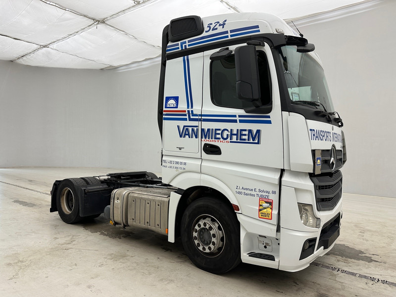 Mercedes-Benz Actros 1842 - شاحنة جرار: صور 3 Mercedes-Benz Actros 1842 - شاحنة جرار: صور 3