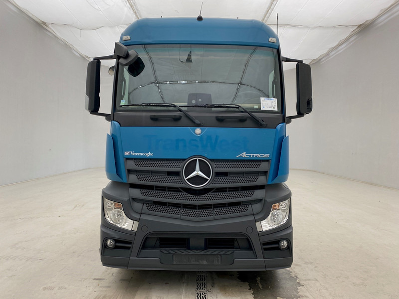Mercedes-Benz Actros 1940 - شاحنة جرار: صور 2 Mercedes-Benz Actros 1940 - شاحنة جرار: صور 2