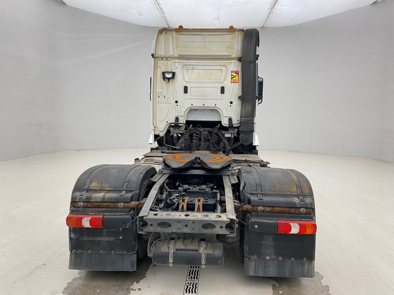 Mercedes-Benz Actros 1940 - شاحنة جرار: صور 5 Mercedes-Benz Actros 1940 - شاحنة جرار: صور 5