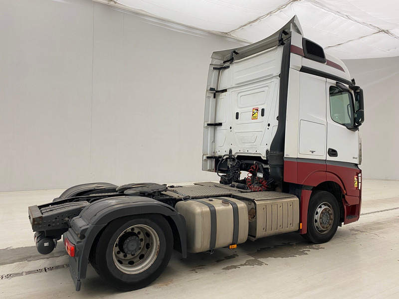 Mercedes-Benz Actros 1942 - شاحنة جرار: صور 4 Mercedes-Benz Actros 1942 - شاحنة جرار: صور 4