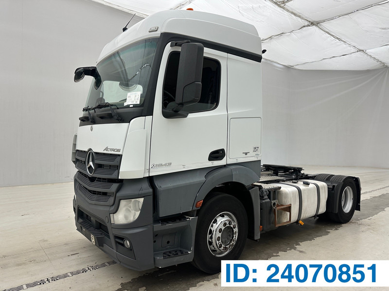 Mercedes-Benz Actros 1943* - شاحنة جرار: صور 1 Mercedes-Benz Actros 1943* - شاحنة جرار: صور 1