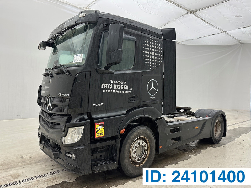 Mercedes-Benz Actros 1945 - شاحنة جرار: صور 1 Mercedes-Benz Actros 1945 - شاحنة جرار: صور 1