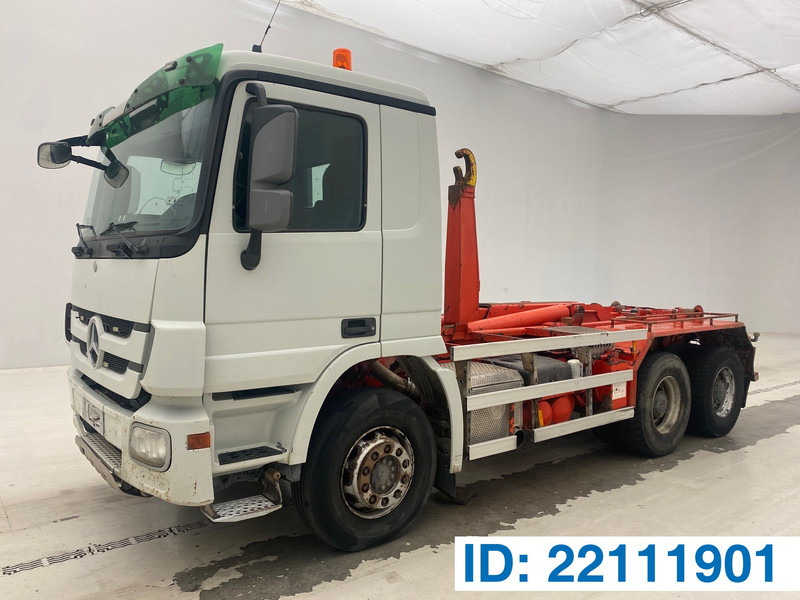 Mercedes-Benz Actros 2641 - 6x4 - شاحنة ذات الخطاف: صور 1 Mercedes-Benz Actros 2641 - 6x4 - شاحنة ذات الخطاف: صور 1