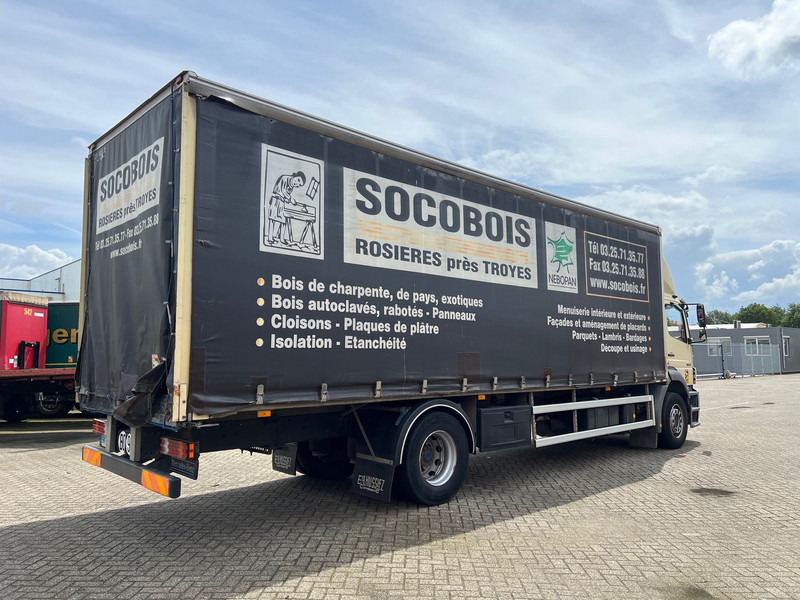 Mercedes-Benz Axor 1828 - شاحنة ستارة: صور 4 Mercedes-Benz Axor 1828 - شاحنة ستارة: صور 4