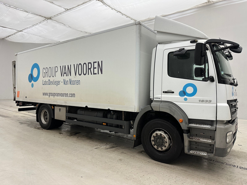 Mercedes-Benz Axor 1833 - بصندوق مغلق شاحنة: صور 3 Mercedes-Benz Axor 1833 - بصندوق مغلق شاحنة: صور 3