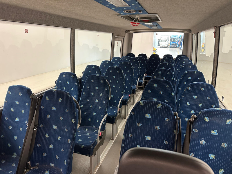 صغيرة, ميكروباص Mercedes-Benz Vario 813: صور 8 صغيرة, ميكروباص Mercedes-Benz Vario 813: صور 8