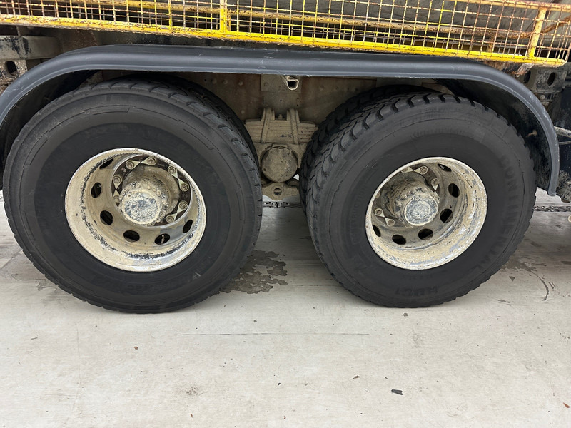 Renault Kerax 380 - 6x4 - شاحنة صهريج: صور 5 Renault Kerax 380 - 6x4 - شاحنة صهريج: صور 5