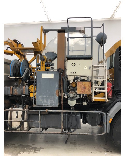 Renault Premium 340 Asphalt Distributor Bitumen Sprayer - موزع الأسفلت: صور 4 Renault Premium 340 Asphalt Distributor Bitumen Sprayer - موزع الأسفلت: صور 4