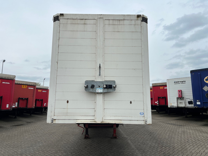 Renders X-steering tautliner - الخيمة نصف مقطورة: صور 2 Renders X-steering tautliner - الخيمة نصف مقطورة: صور 2