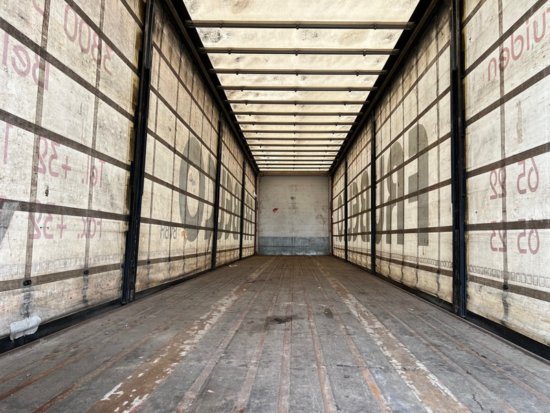 Renders X-steering tautliner - الخيمة نصف مقطورة: صور 5 Renders X-steering tautliner - الخيمة نصف مقطورة: صور 5