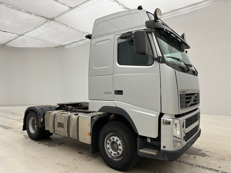 Volvo FH 500 Globetrotter - شاحنة جرار: صور 3 Volvo FH 500 Globetrotter - شاحنة جرار: صور 3