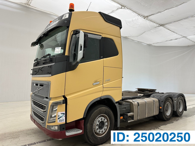 Volvo FH16.750 - 6x4 - شاحنة جرار: صور 1 Volvo FH16.750 - 6x4 - شاحنة جرار: صور 1